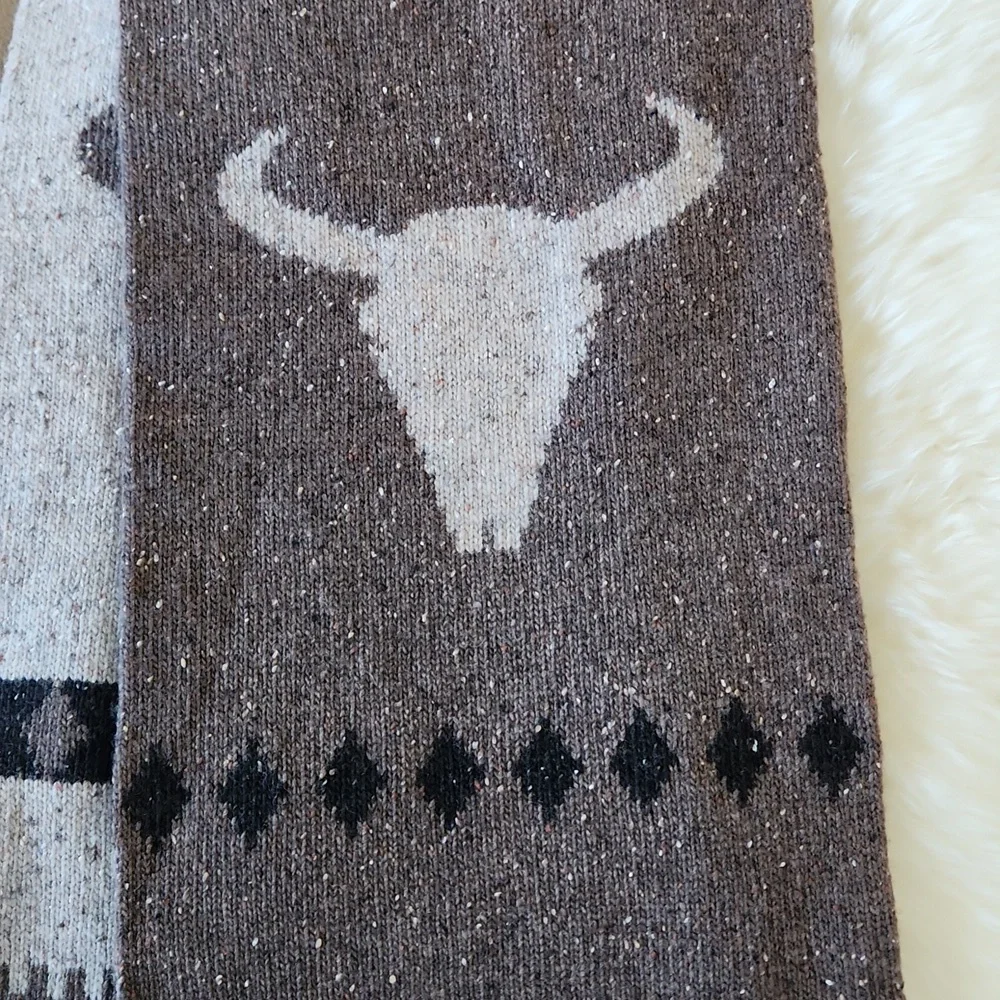Beautiful NWT Pendleton Southwest Design Wool Scarf Or Shawl ๐ค๐๐ค๐ - Picture 3 of 16